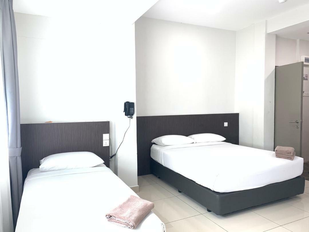 Desaru, Bayu Balau Beach Resort Bandar Penawar Exterior foto
